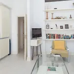 Lightbooking Fabrica Algarve شقة
